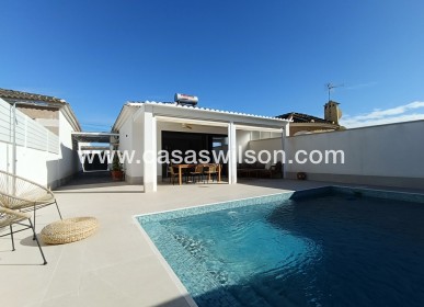 Bestaande bouw - Villa - Torrevieja  La Siesta - El Chaparral
