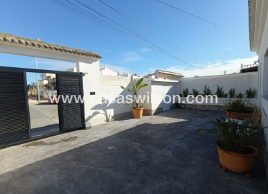 Bestaande bouw - Villa - Torrevieja  La Siesta - El Chaparral