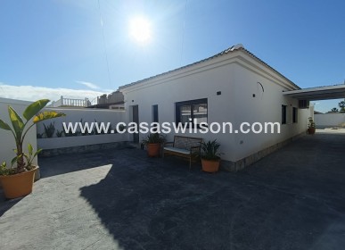 Bestaande bouw - Villa - Torrevieja  La Siesta - El Chaparral