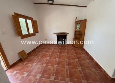 Sale - Country Property - 