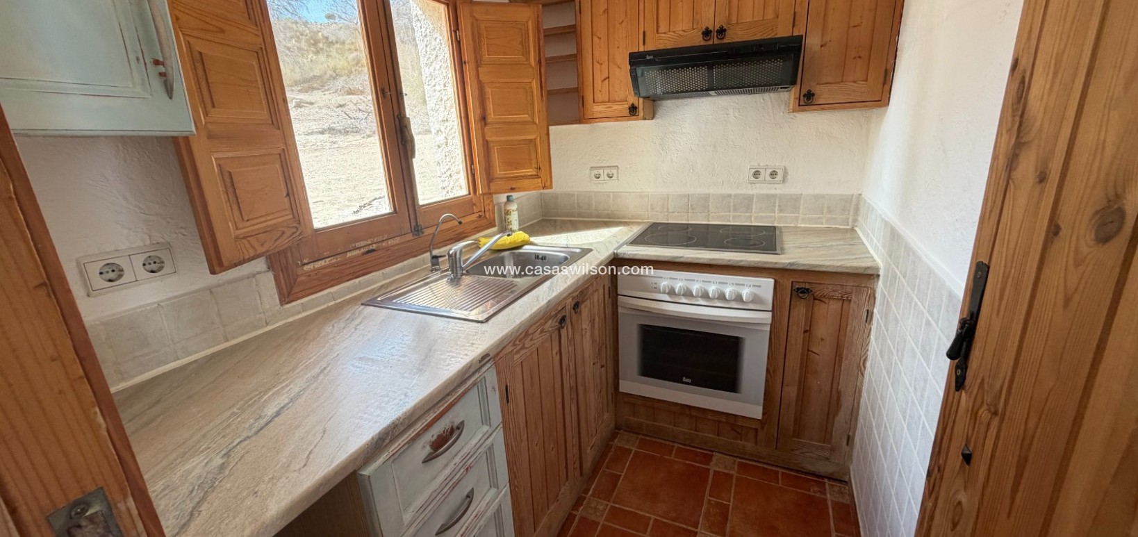 Sale - Country Property - 