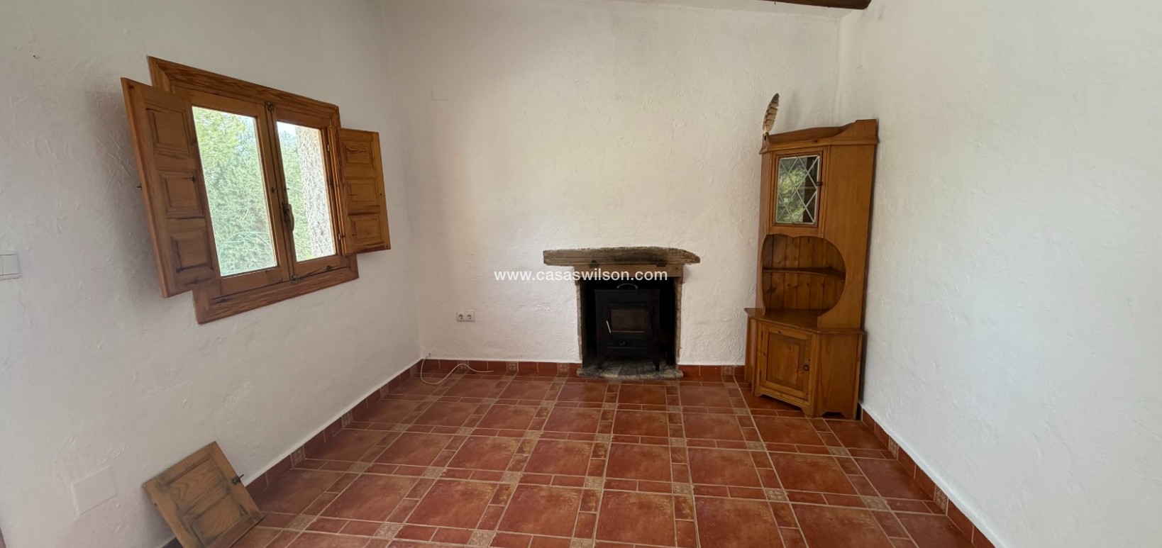 Sale - Country Property - 