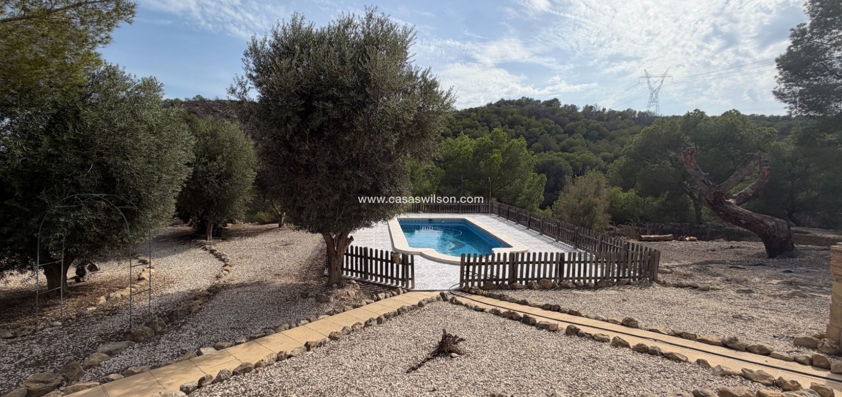 Sale - Country Property - 