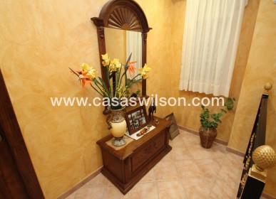 Sale - Finca / Country House -  - Costa Blanca Sur