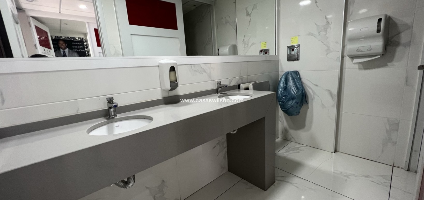 Sale - commercial - Torrevieja - Costa Blanca Sur