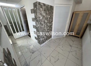 Sale - commercial - Torrevieja - Costa Blanca Sur