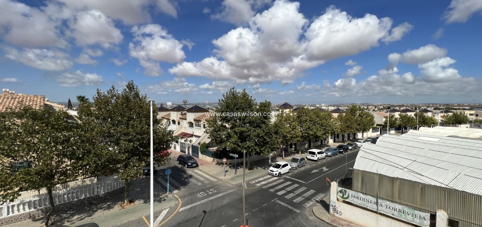 Sale - commercial - Torrevieja - Costa Blanca Sur