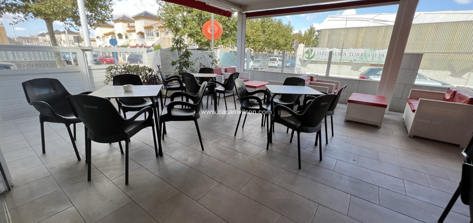 Sale - commercial - Torrevieja - Costa Blanca Sur