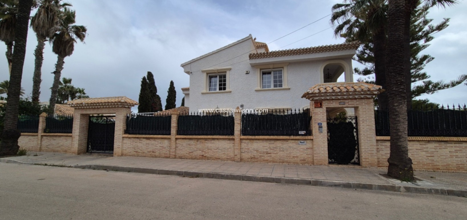 Sale - Villa - Orihuela - Costa Blanca Sur