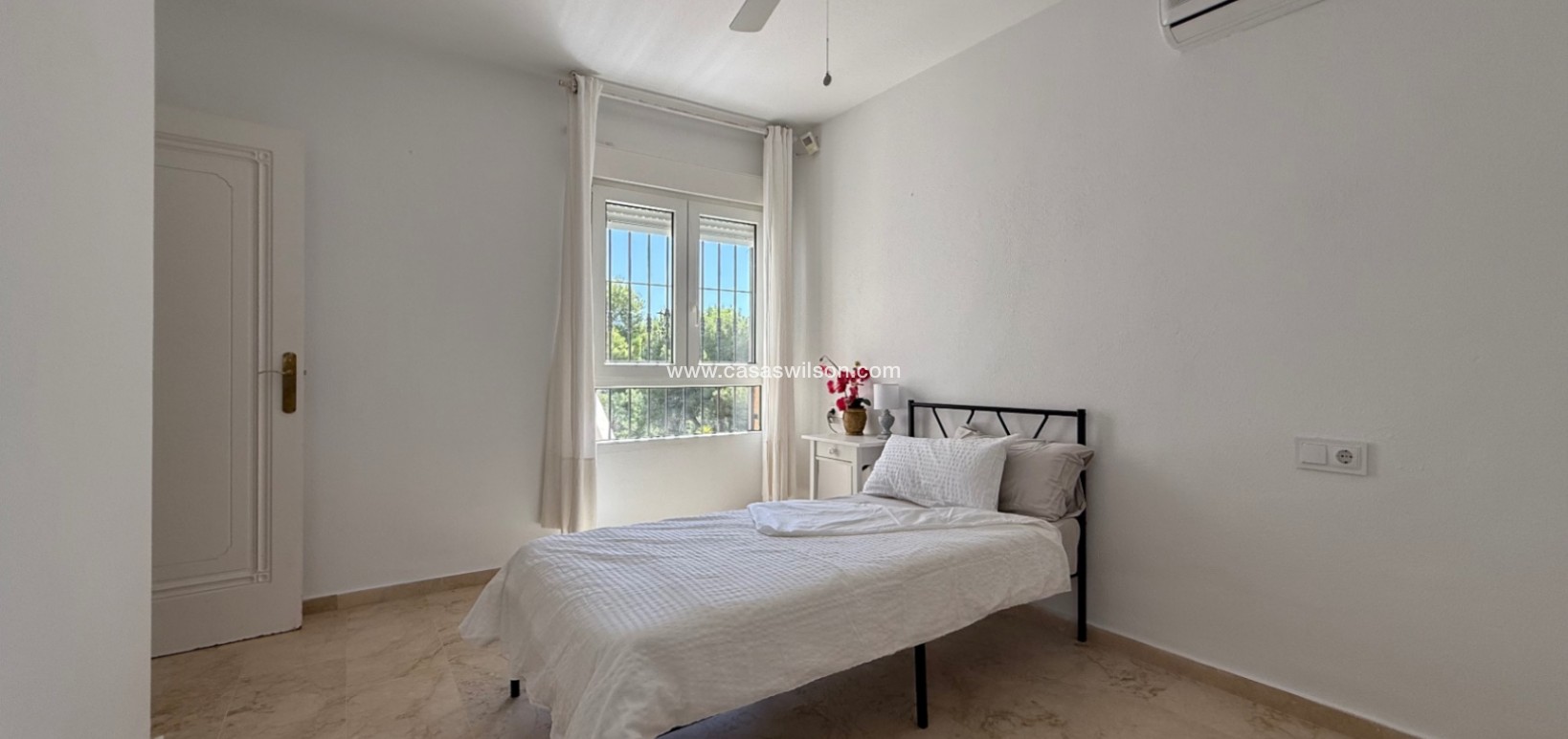 Sale - Villa - Orihuela - Costa Blanca Sur