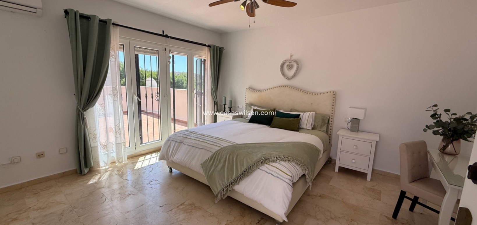 Sale - Villa - Orihuela - Costa Blanca Sur