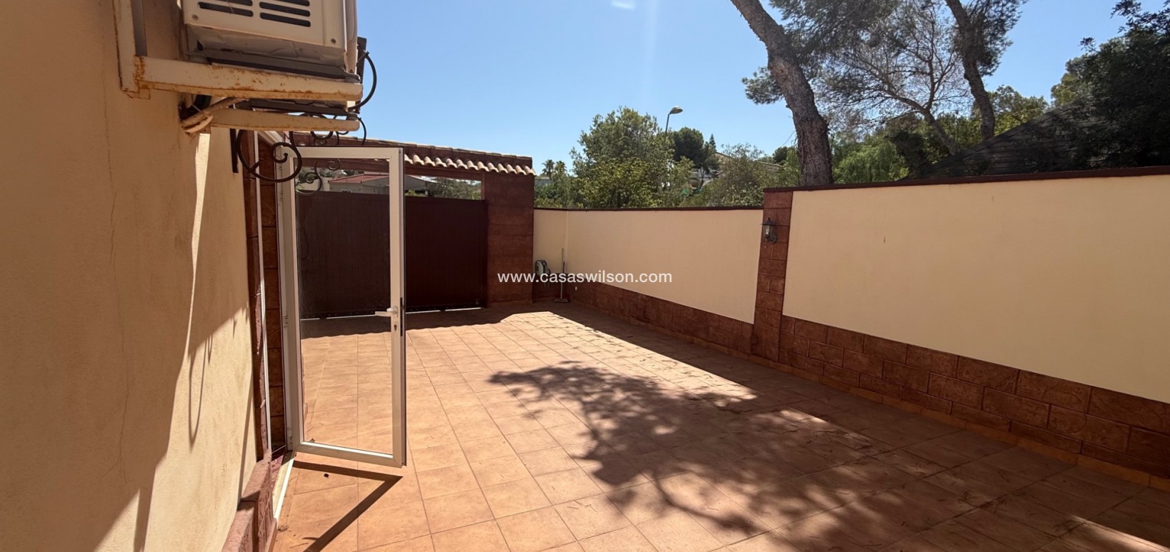 Sale - Villa - Torrevieja - Costa Blanca Sur