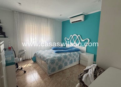 Sale - Villa - Torrevieja - Costa Blanca Sur
