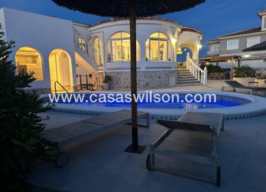 Sale - Villa - Torrevieja - Costa Blanca Sur