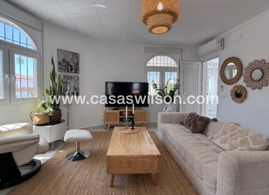 Sale - Villa - Torrevieja - Costa Blanca Sur