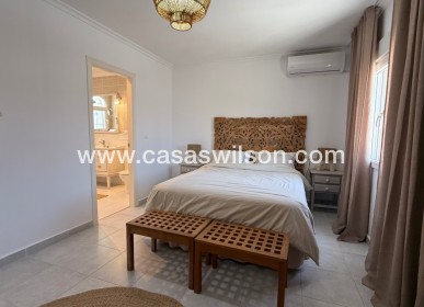 Sale - Villa - Torrevieja - Costa Blanca Sur