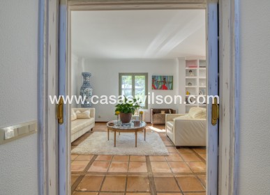 Sale - Villa - Esporlas - Mallorca