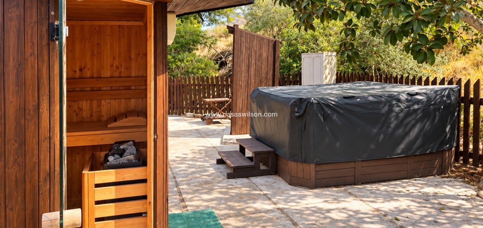 Sale - Villa -  - Costa Blanca Sur