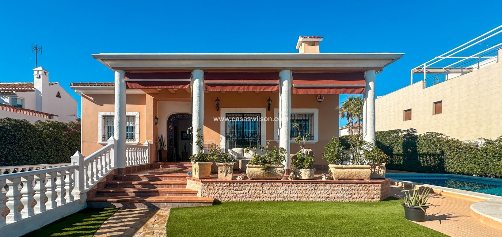 Venta - Chalet - La Mata
