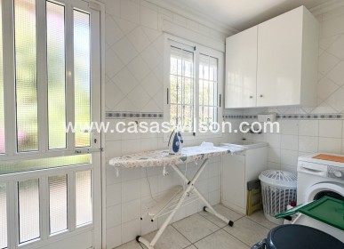 Venta - Chalet - La Mata