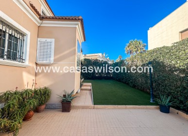 Venta - Chalet - La Mata