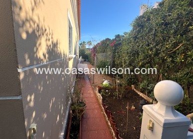 Venta - Chalet - La Mata