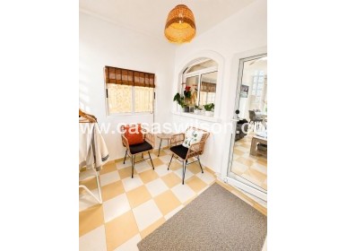 Sale - Villa - Torrevieja - Nueva Torrevieja - Aguas Nuevas