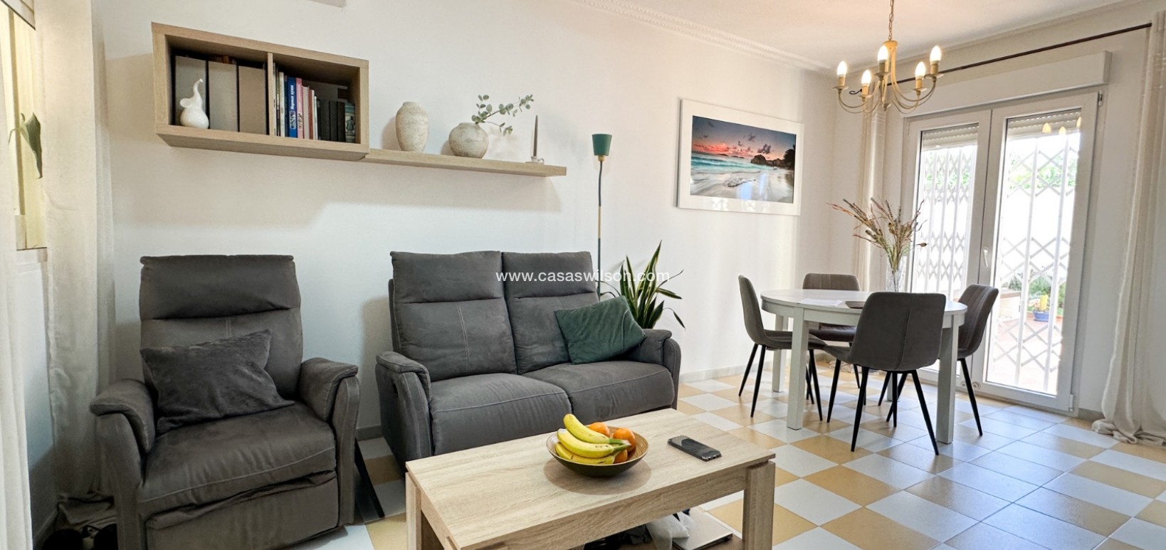 Sale - Villa - Torrevieja - Nueva Torrevieja - Aguas Nuevas