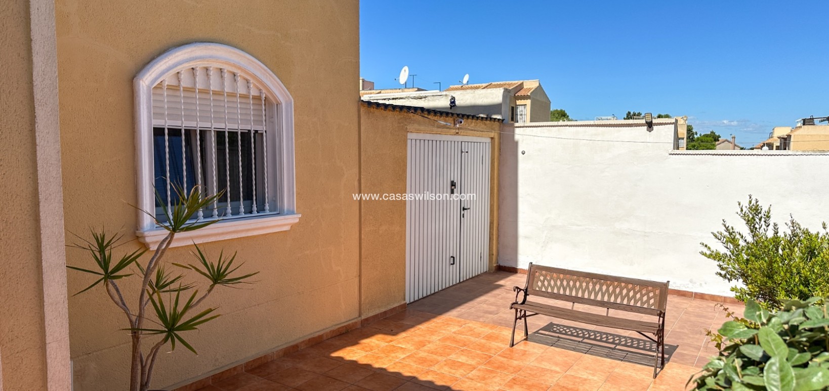 Sale - Villa - Torrevieja - Nueva Torrevieja - Aguas Nuevas