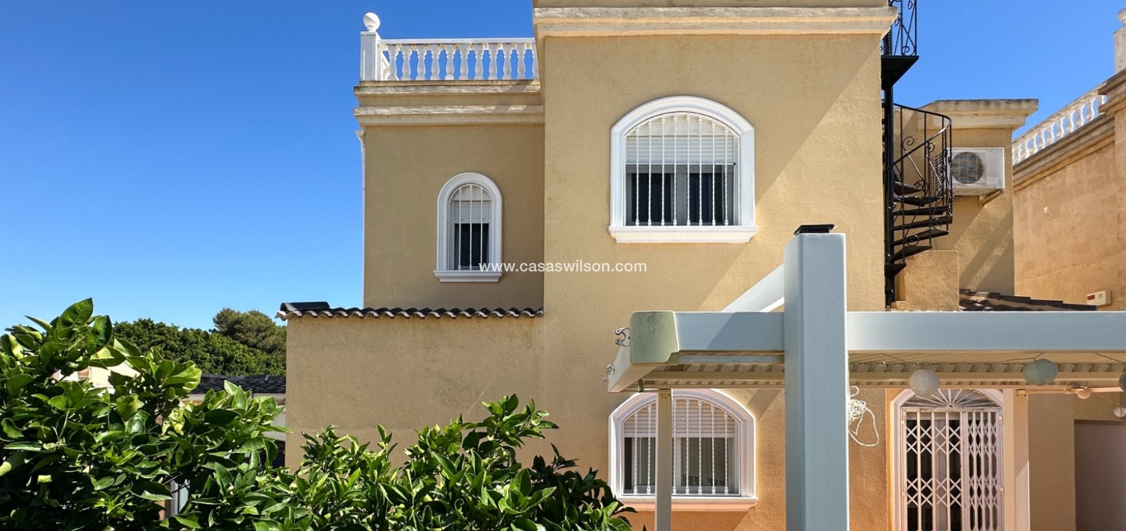 Sale - Villa - Torrevieja - Nueva Torrevieja - Aguas Nuevas