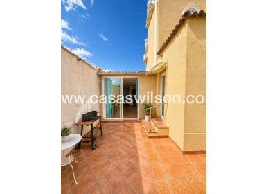 Sale - Villa - Torrevieja - Nueva Torrevieja - Aguas Nuevas