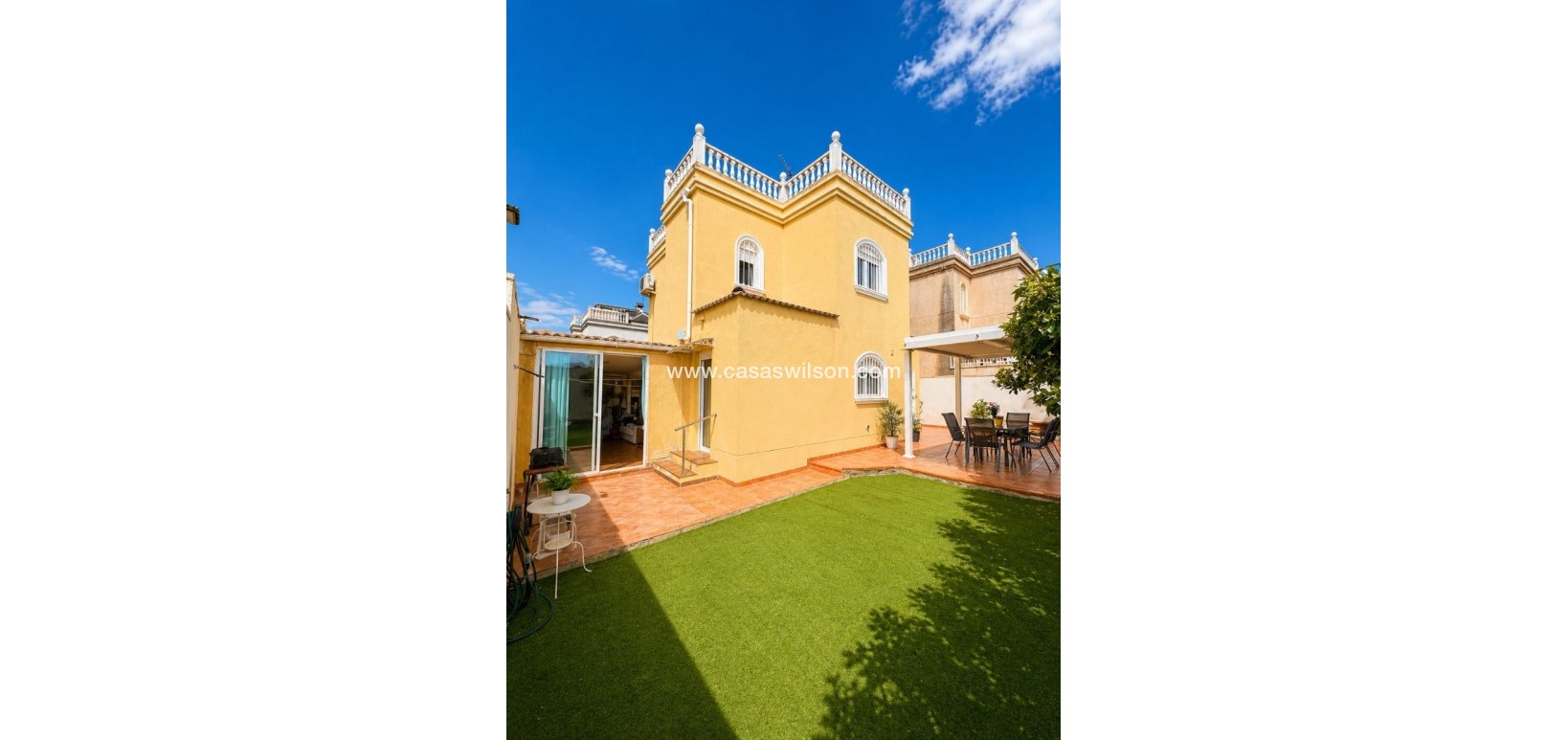 Sale - Villa - Torrevieja - Nueva Torrevieja - Aguas Nuevas