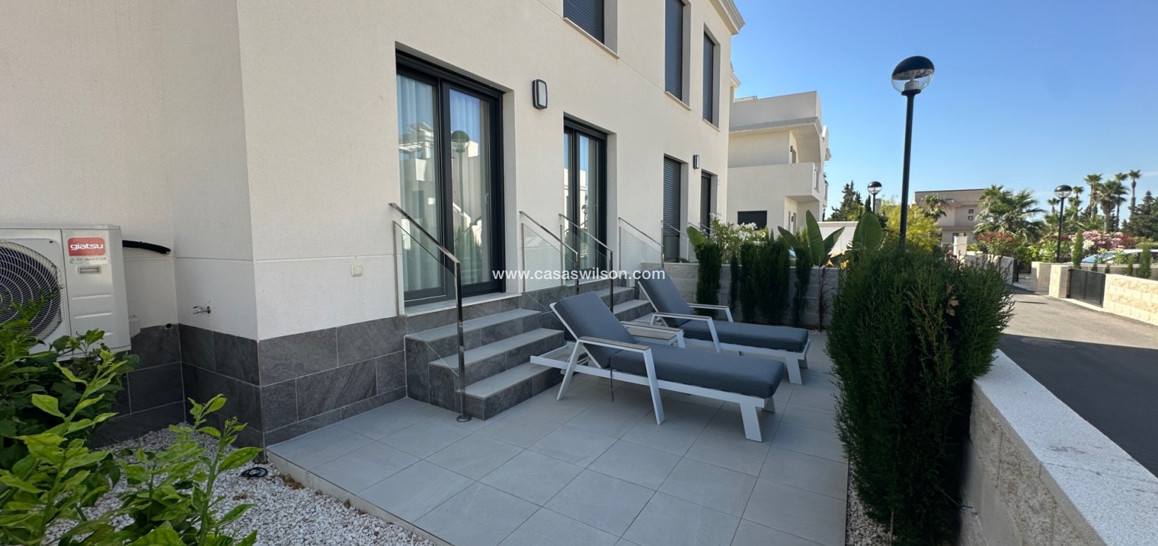 Sale - Bungalow - Ciudad Quesada