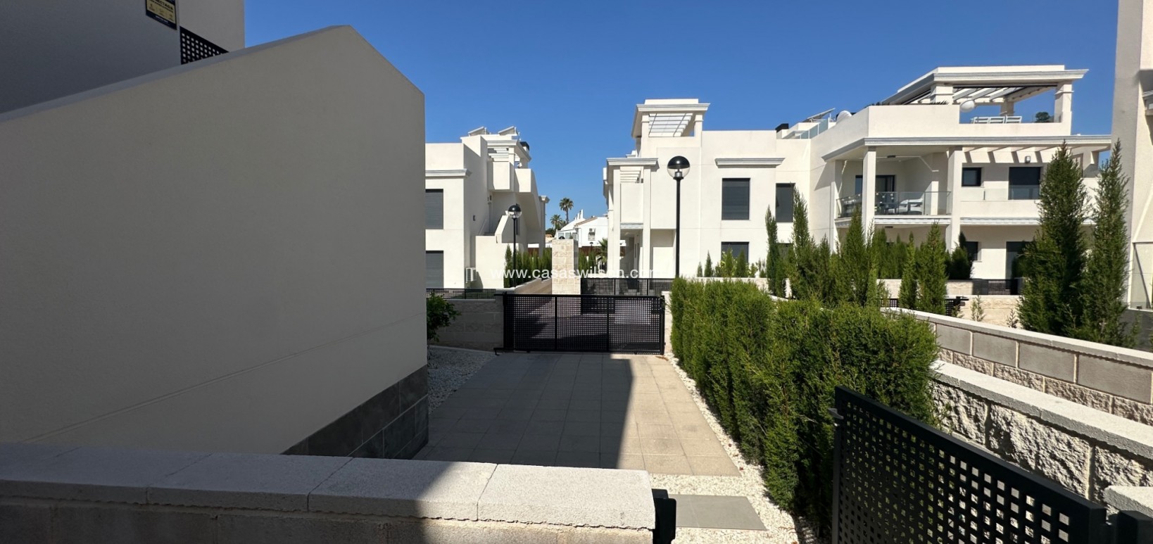 Sale - Bungalow - Ciudad Quesada