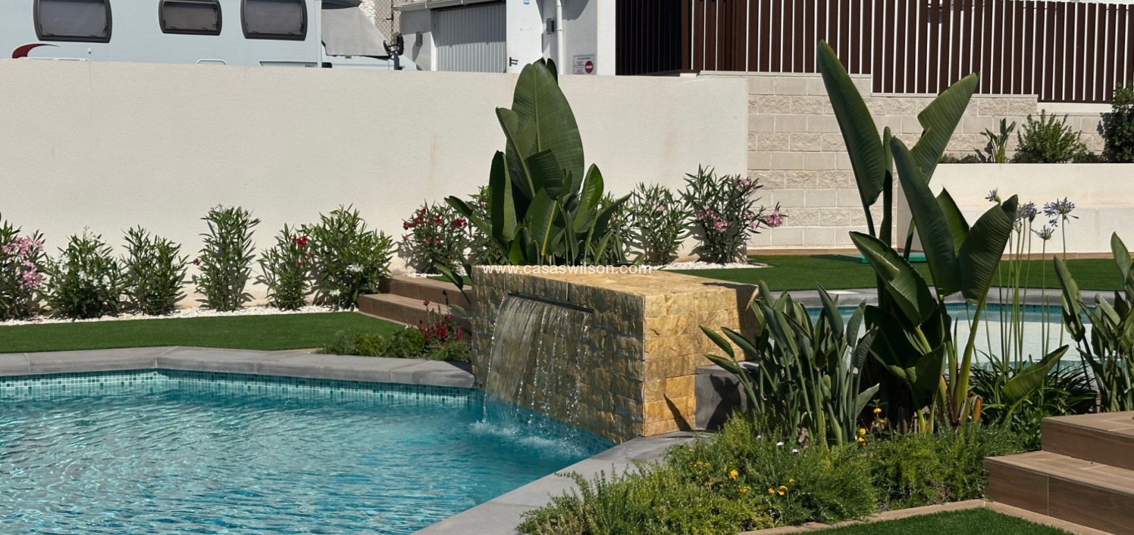 Sale - Bungalow - Ciudad Quesada