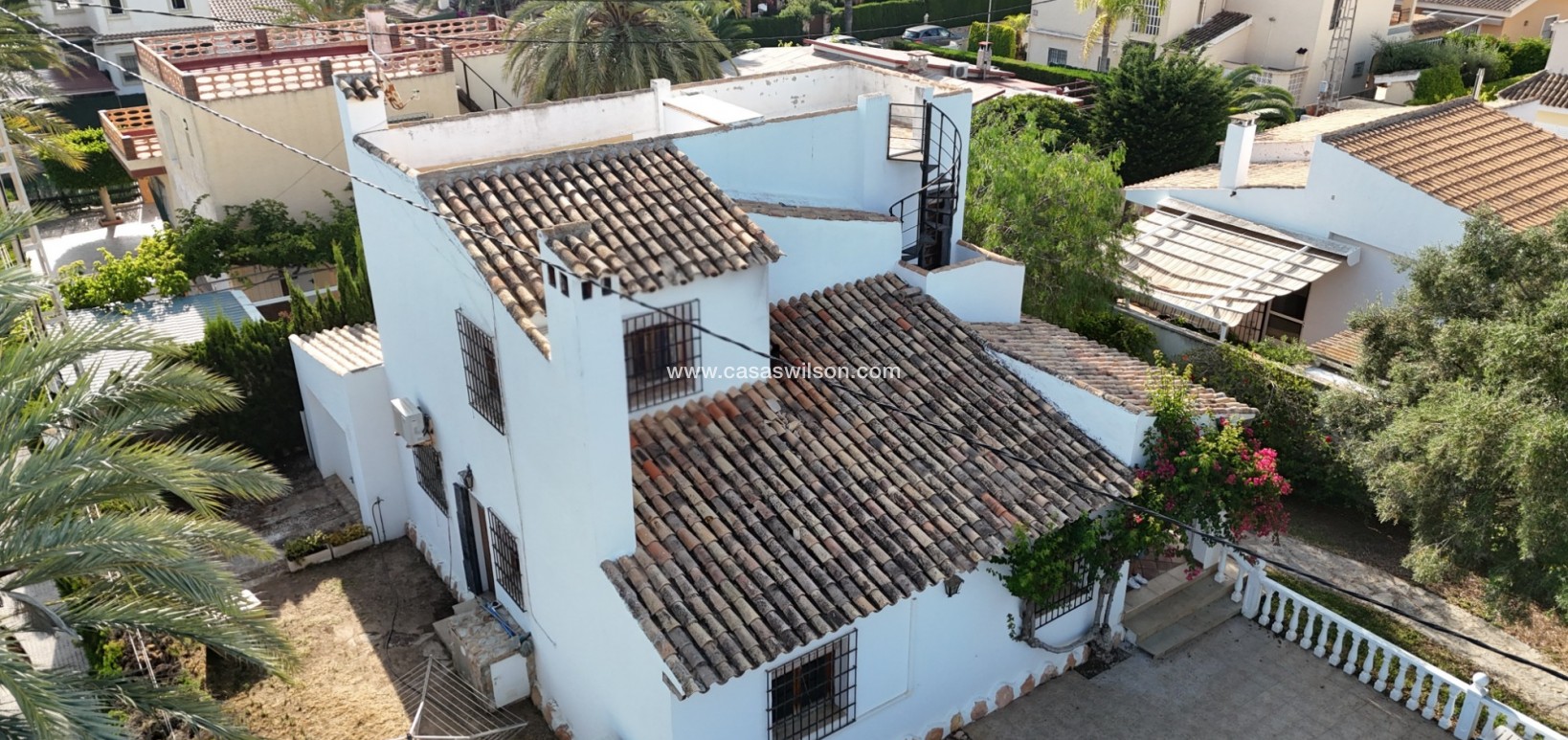 Sale - Villa - Cabo Roig
