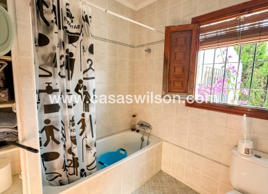 Sale - Villa - Cabo Roig