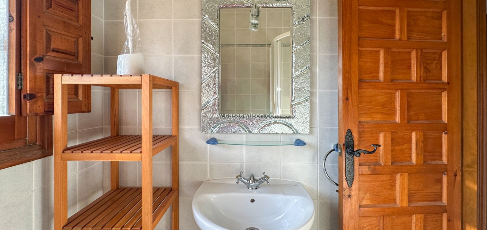 Sale - Villa - Cabo Roig