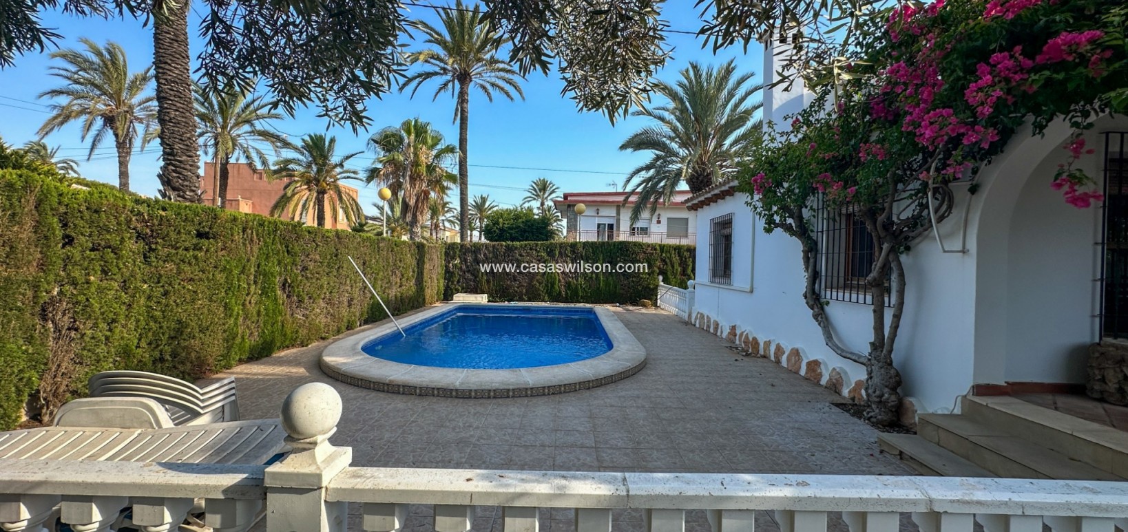 Sale - Villa - Cabo Roig