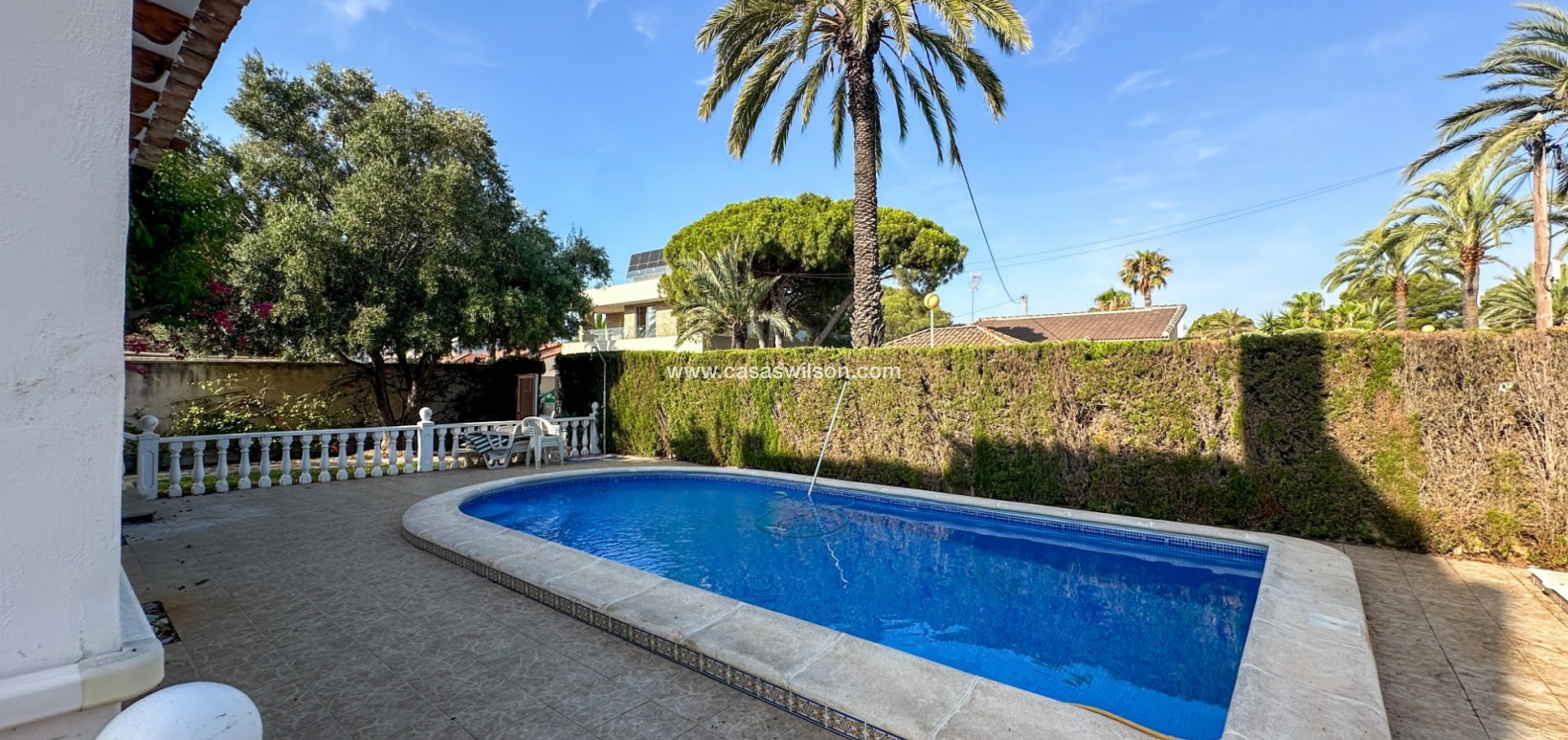 Sale - Villa - Cabo Roig