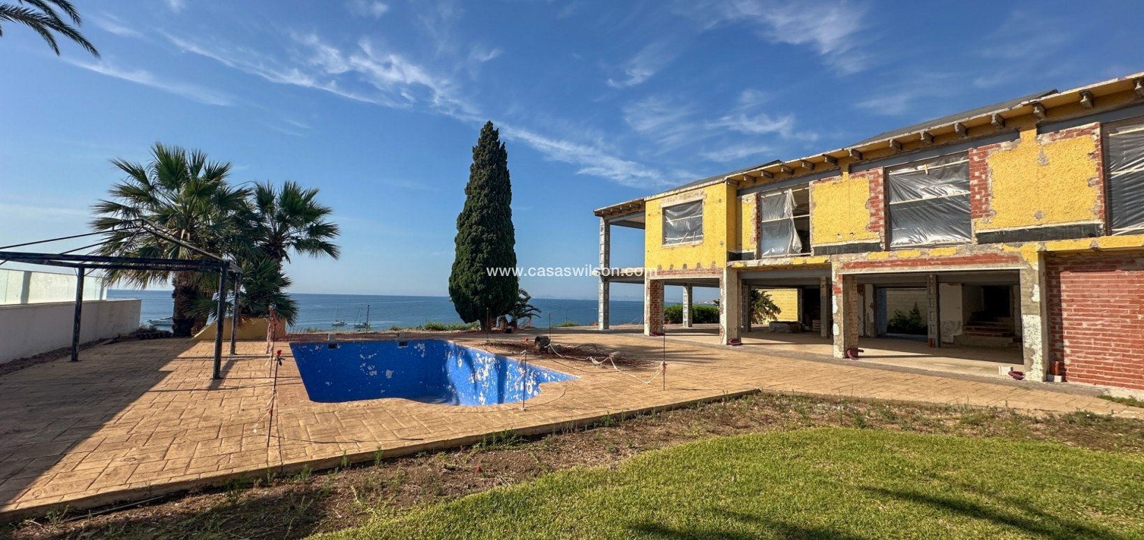 Sale - Villa - Cabo Roig