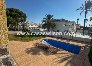 Sale - Villa - Cabo Roig