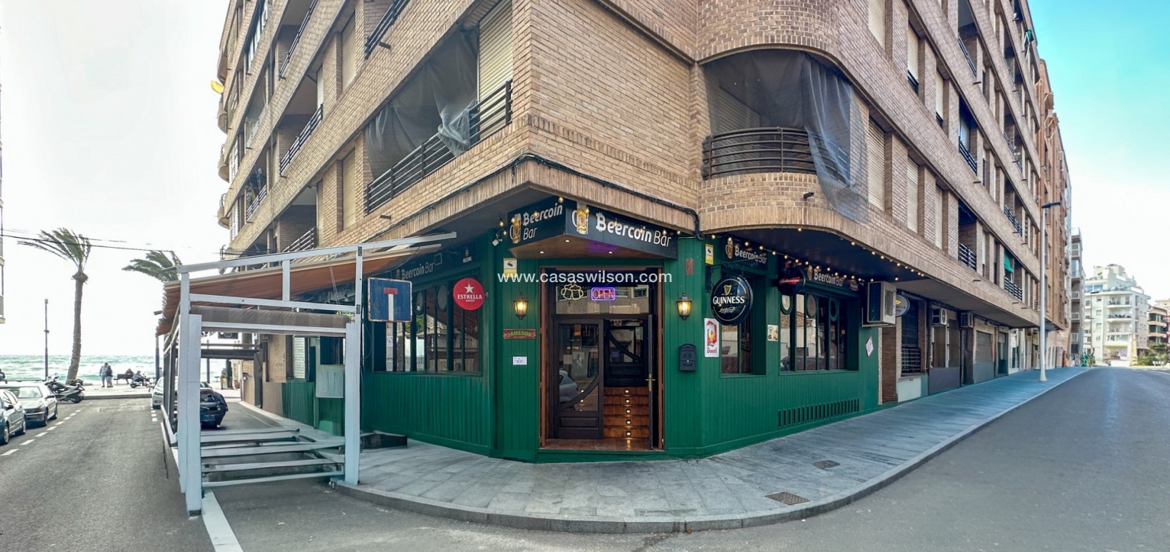 Sale - commercial - Torrevieja - Playa del Cura