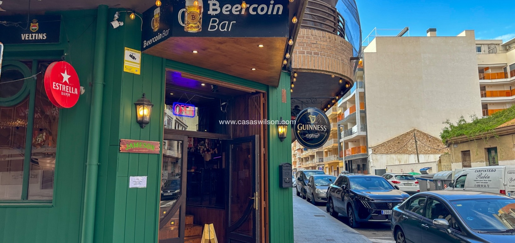 Sale - commercial - Torrevieja - Playa del Cura