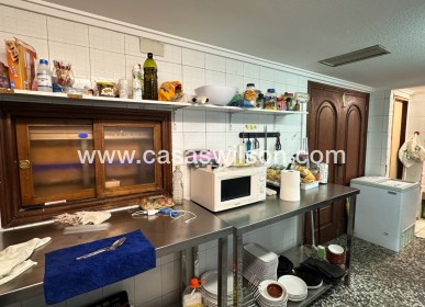 Sale - commercial - Torrevieja - Playa del Cura
