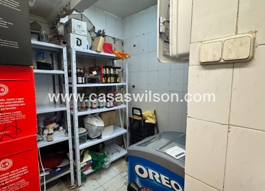 Sale - commercial - Torrevieja - Playa del Cura