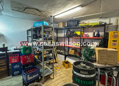 Sale - commercial - Torrevieja - Playa del Cura