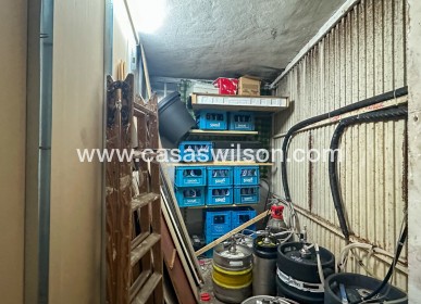Sale - commercial - Torrevieja - Playa del Cura