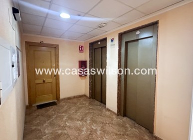 Sale - Appartement - Torrevieja - Centro