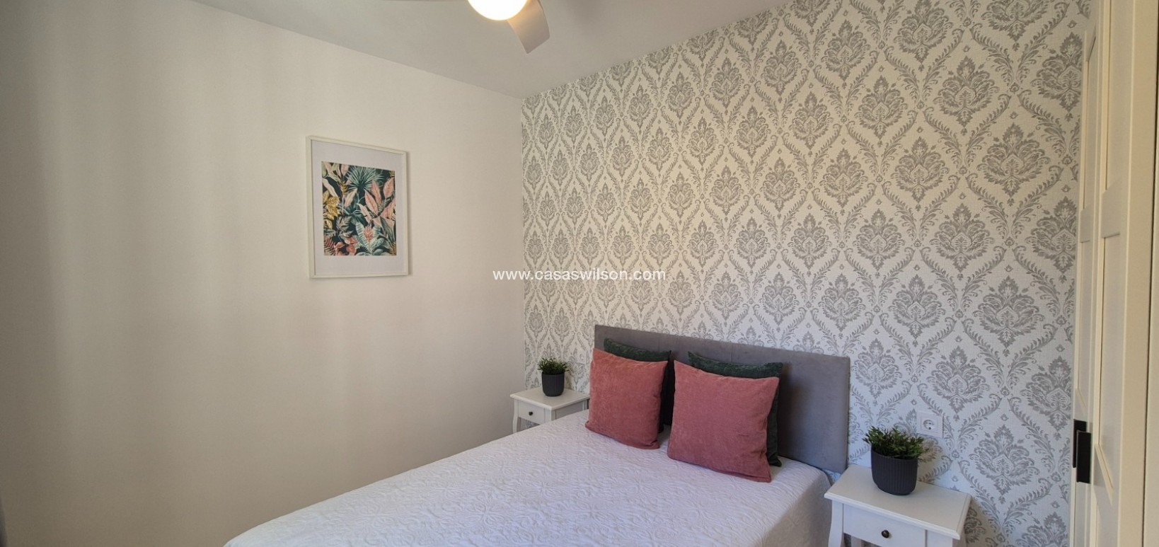 Sale - Townhouse - Alicante - La Florida